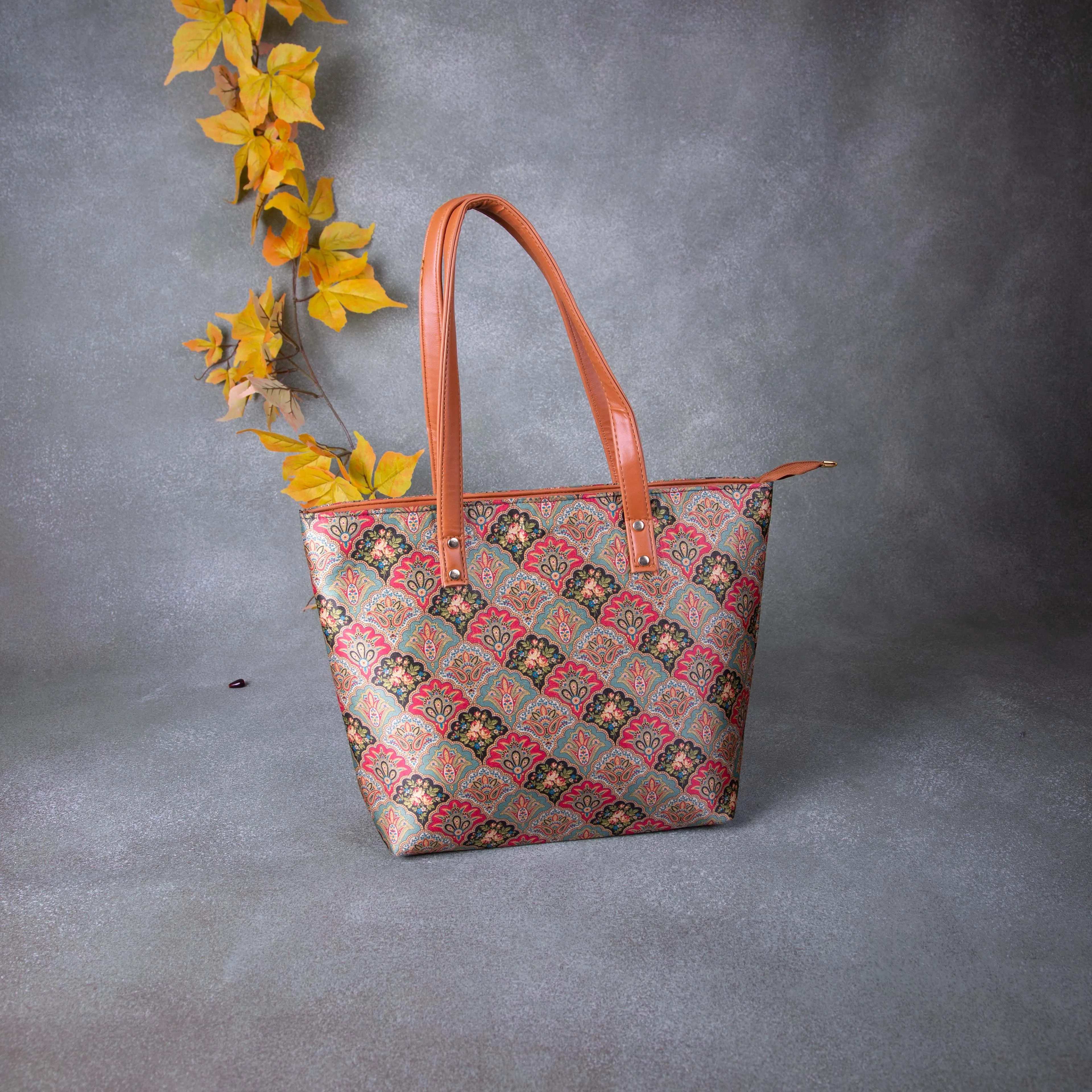 9am to 5pm Totes Multi-Colour Flower Design.