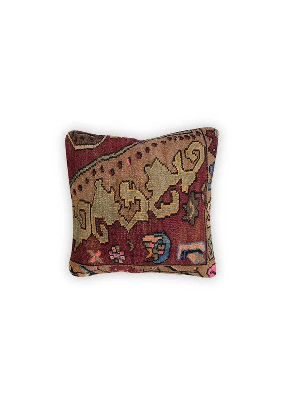 Carpet Pillow, Square