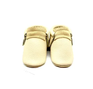 Ivory - Moccs