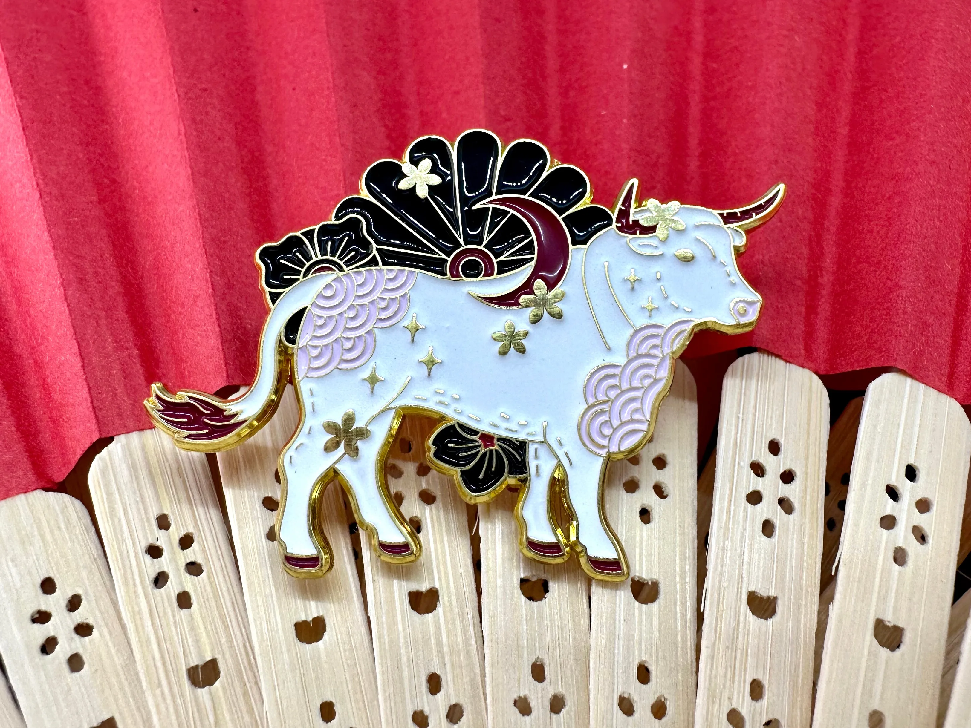 Lunar Animals Ox Pin